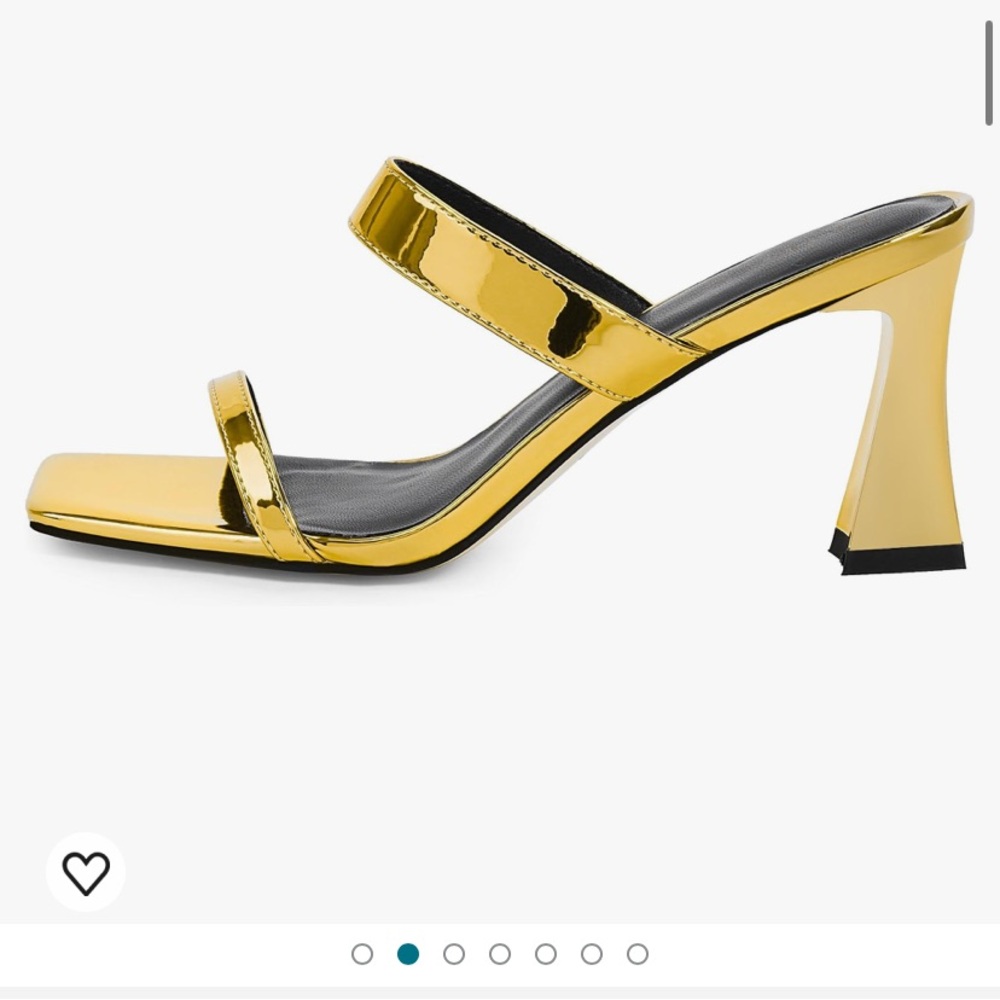 Women’s gold sandals